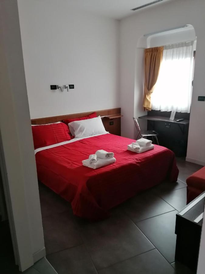 Accomodation Verona - City Centre Екстер'єр фото
